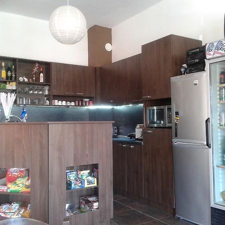 Zora Guest House 프리모르스코 외부 사진