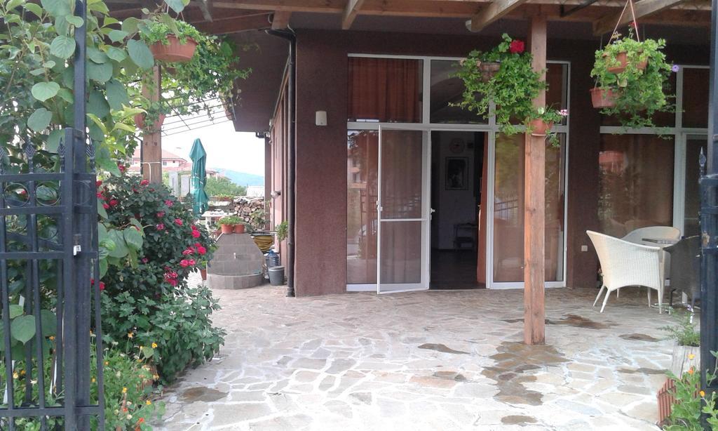 Zora Guest House 프리모르스코 외부 사진