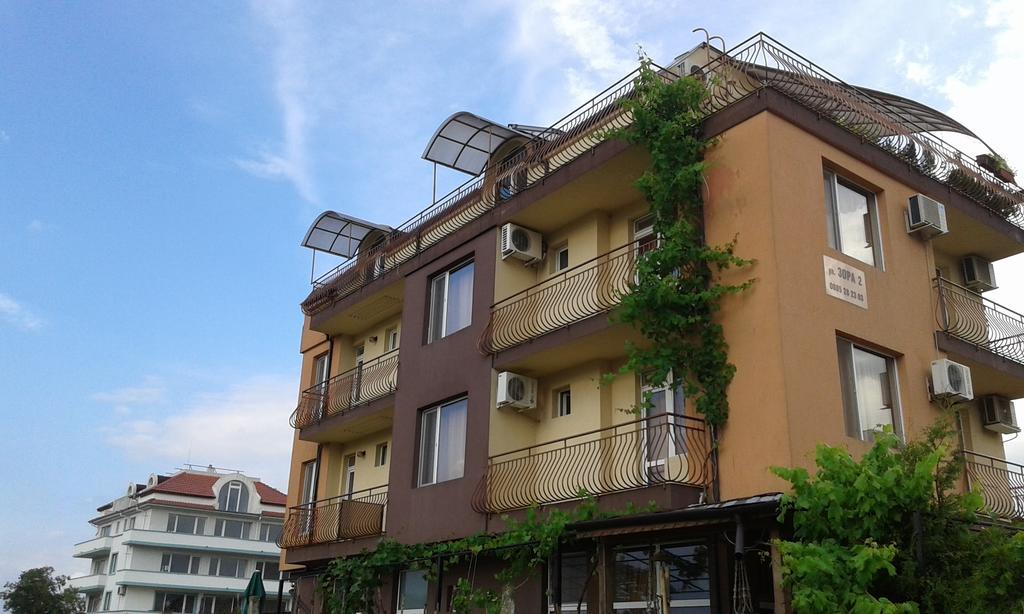 Zora Guest House 프리모르스코 객실 사진
