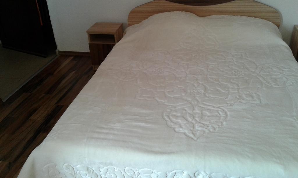 Zora Guest House 프리모르스코 객실 사진