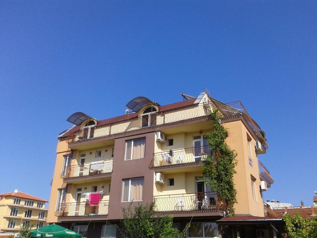 Zora Guest House 프리모르스코 외부 사진