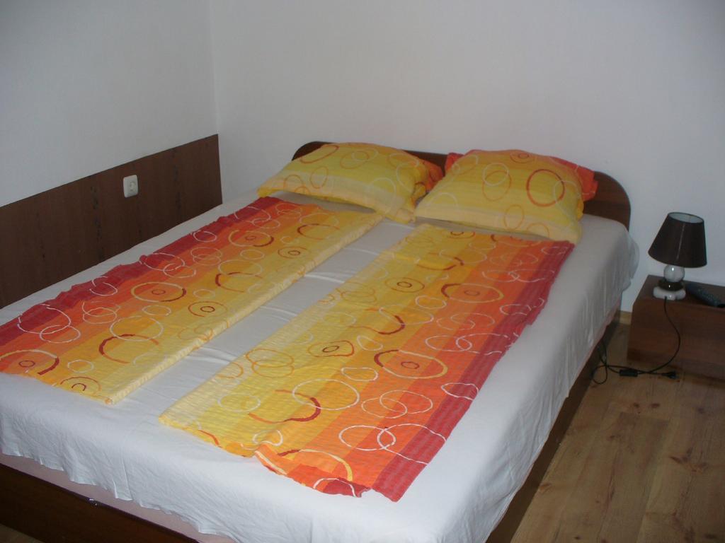Zora Guest House 프리모르스코 외부 사진